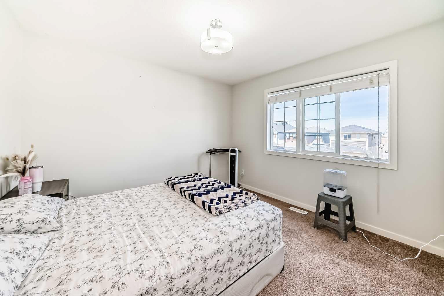 102 Saddlelake Terrace NE