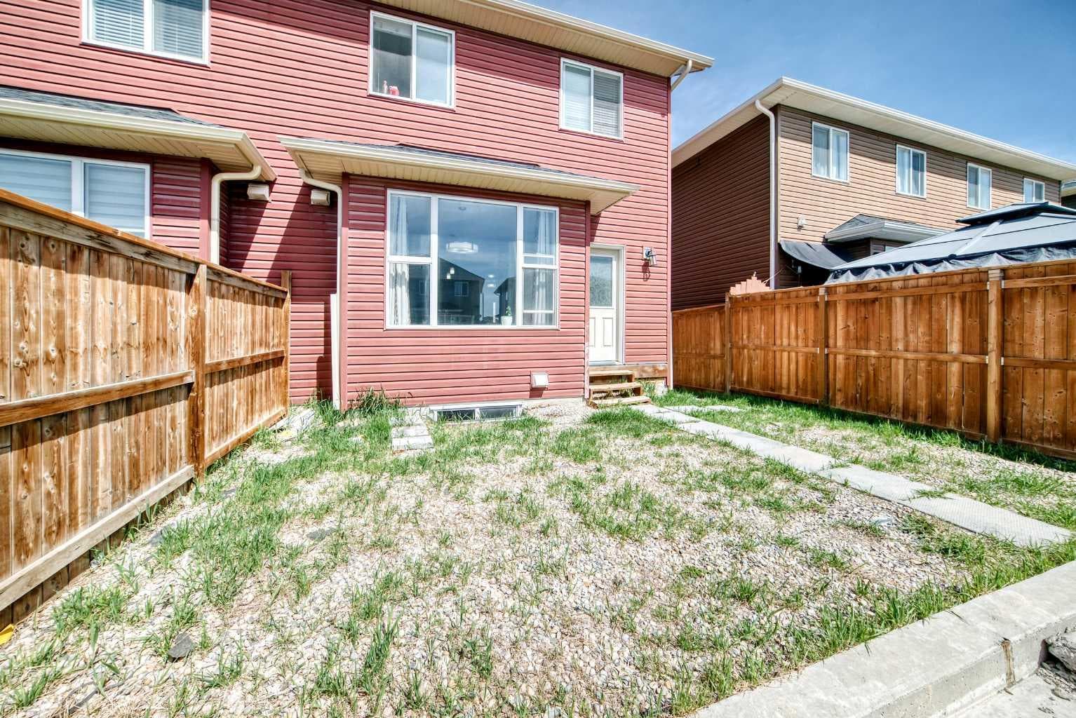 102 Saddlelake Terrace NE