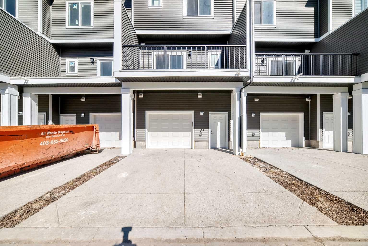 21 Cornergate Place NE