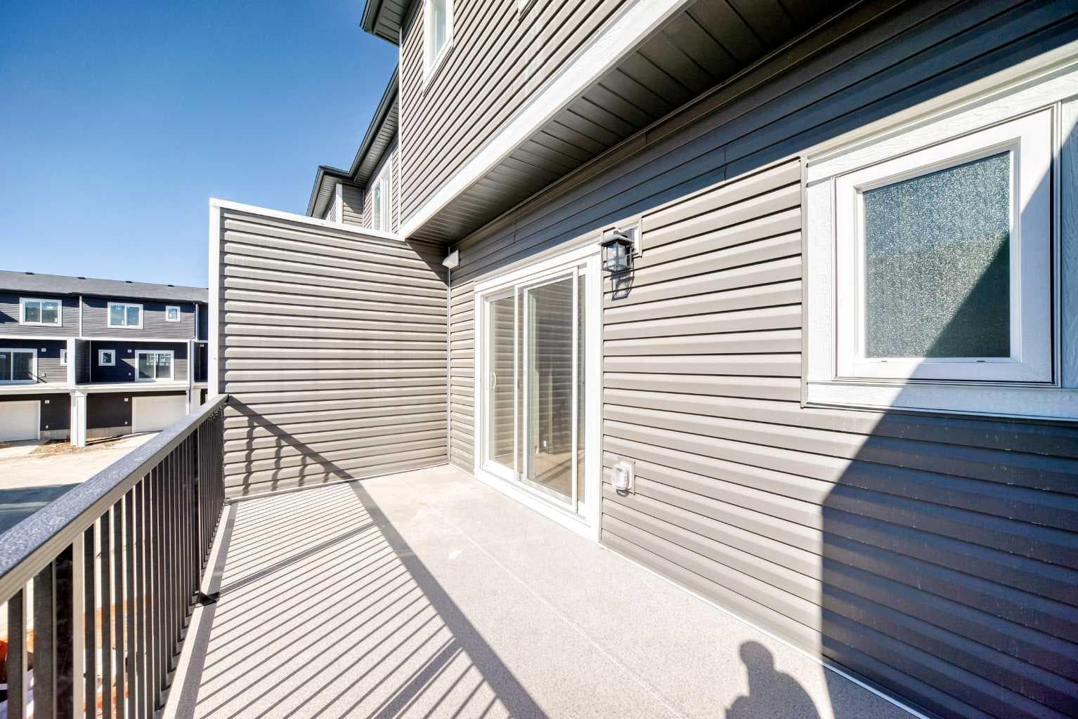 21 Cornergate Place NE
