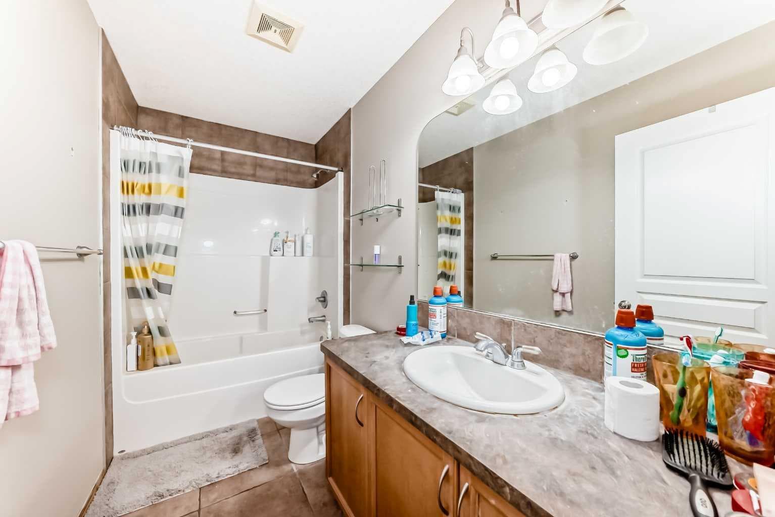 225 Kincora Heights NW