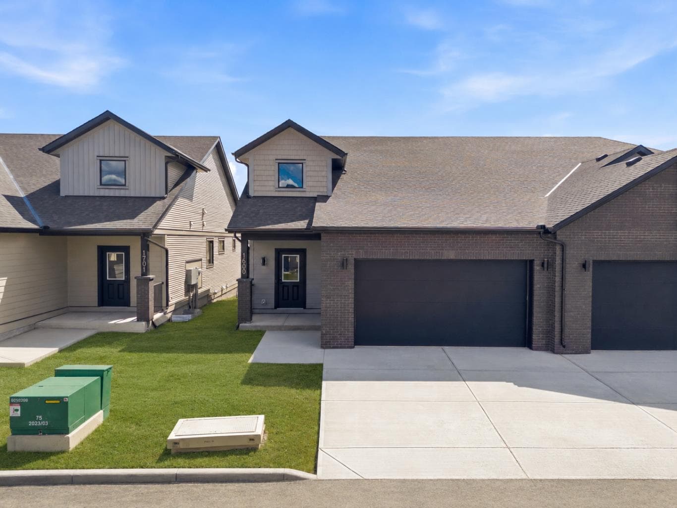 1600, 15 Coopersfield Link SW