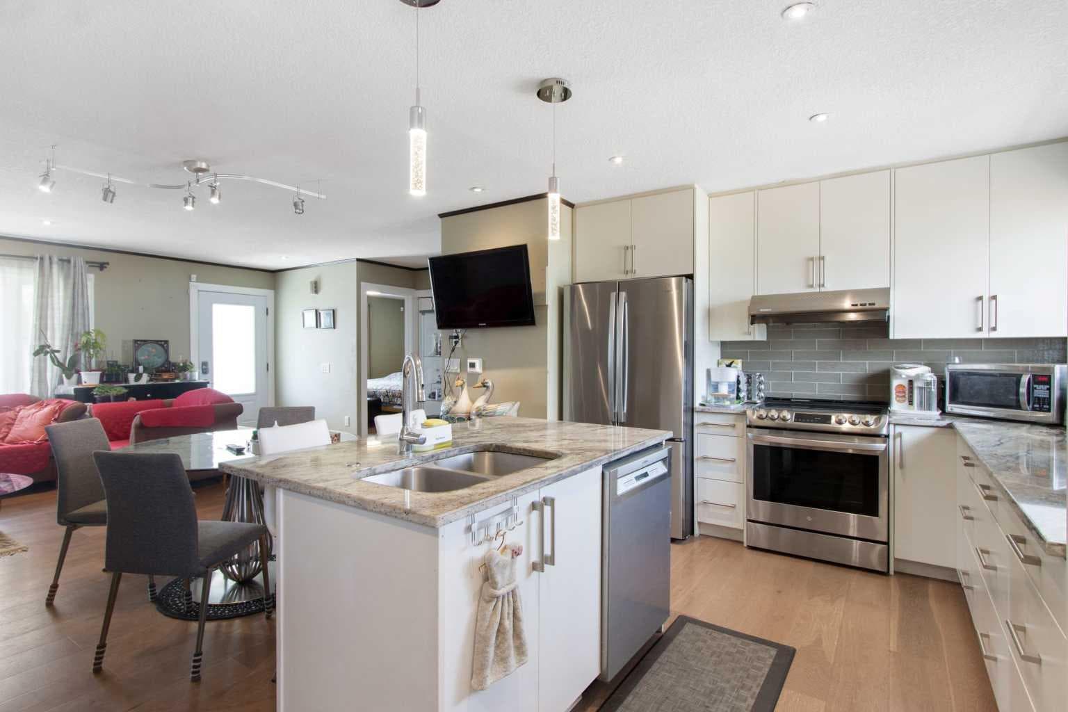 124 Maitland Drive NE