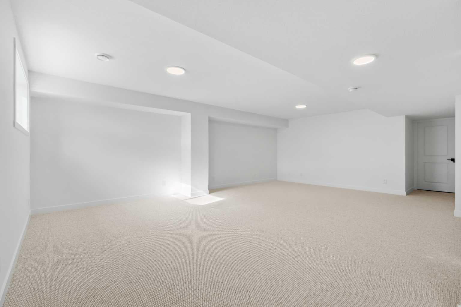 75 Eston Lane SE