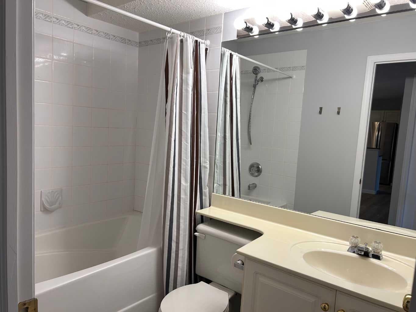 1104, 11 Chaparral Ridge Drive SE