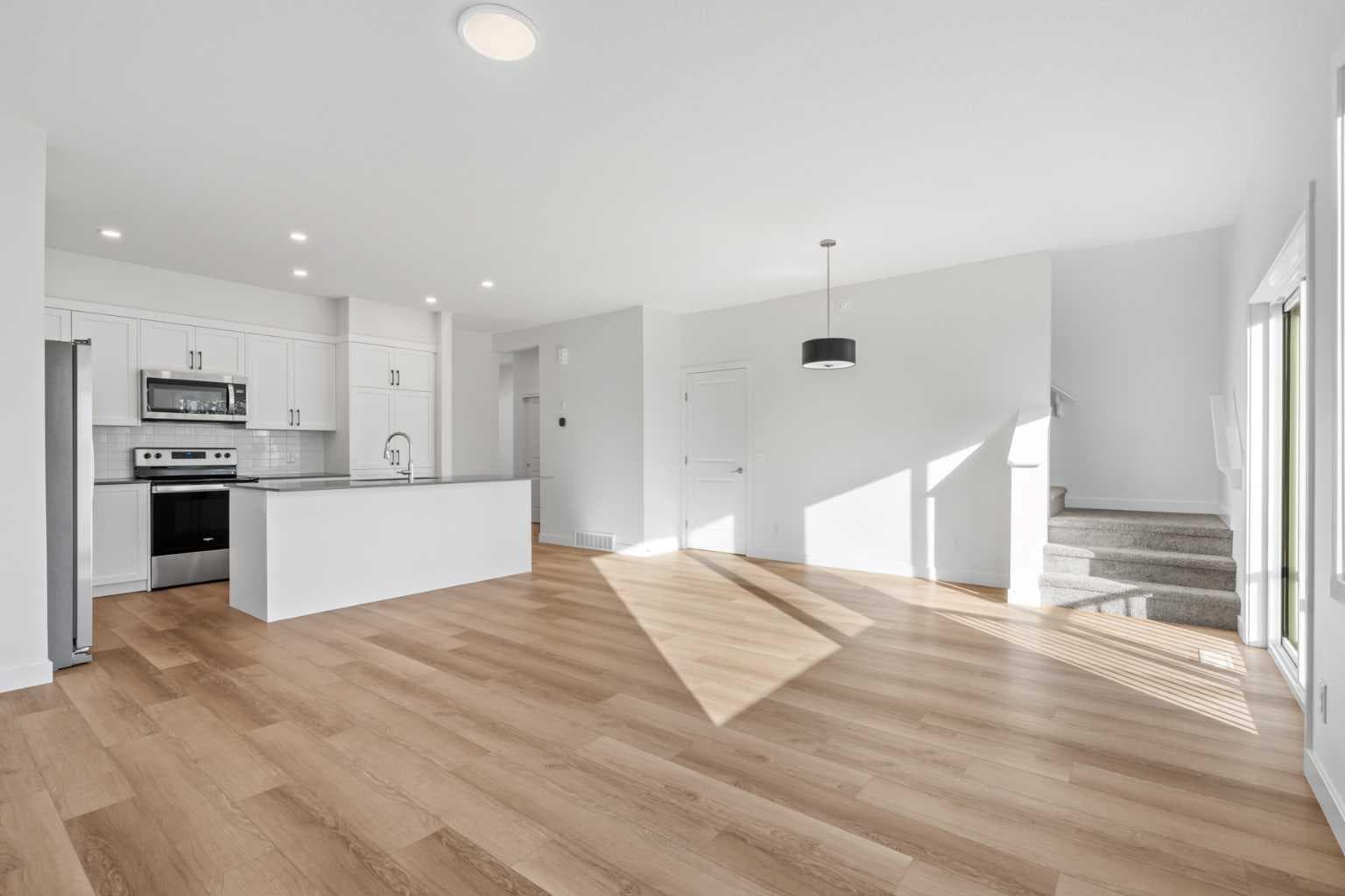 79 Eston Lane SE