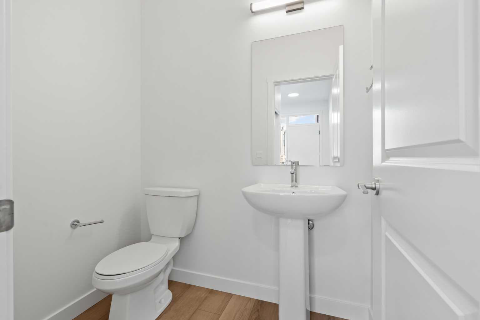 79 Eston Lane SE