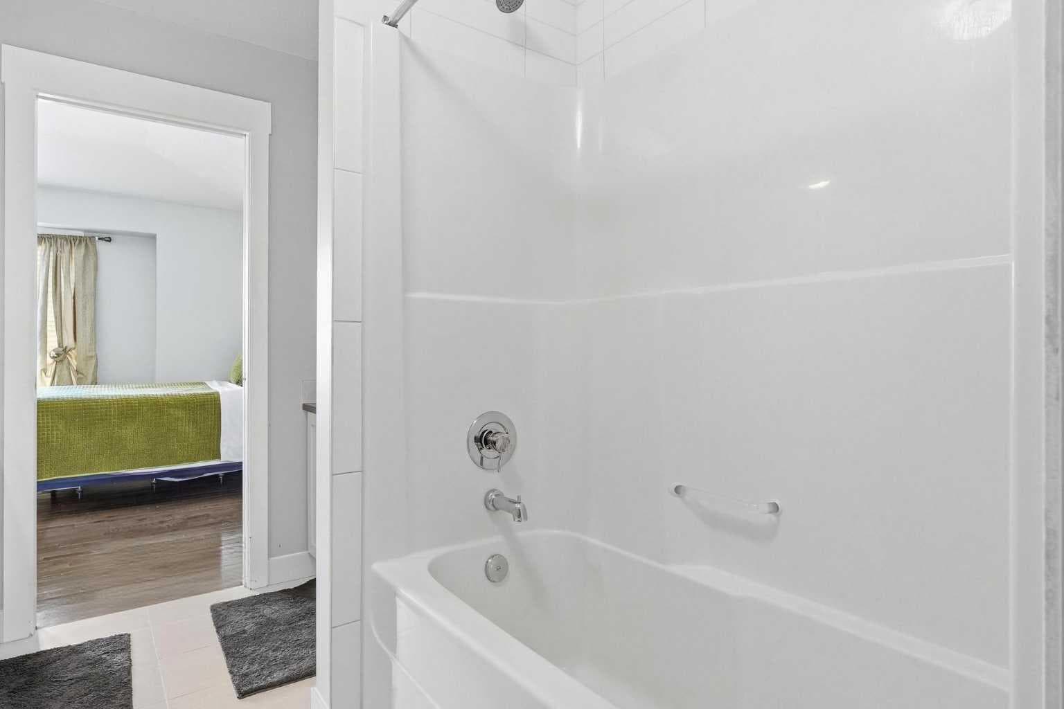 161 Rainbow Falls Glen 