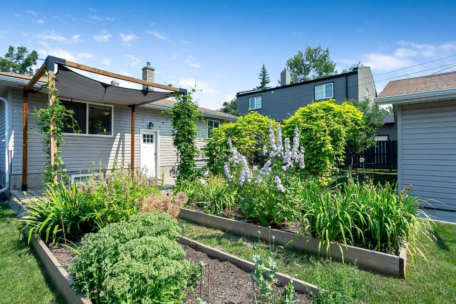 95 Hillgrove Crescent SW