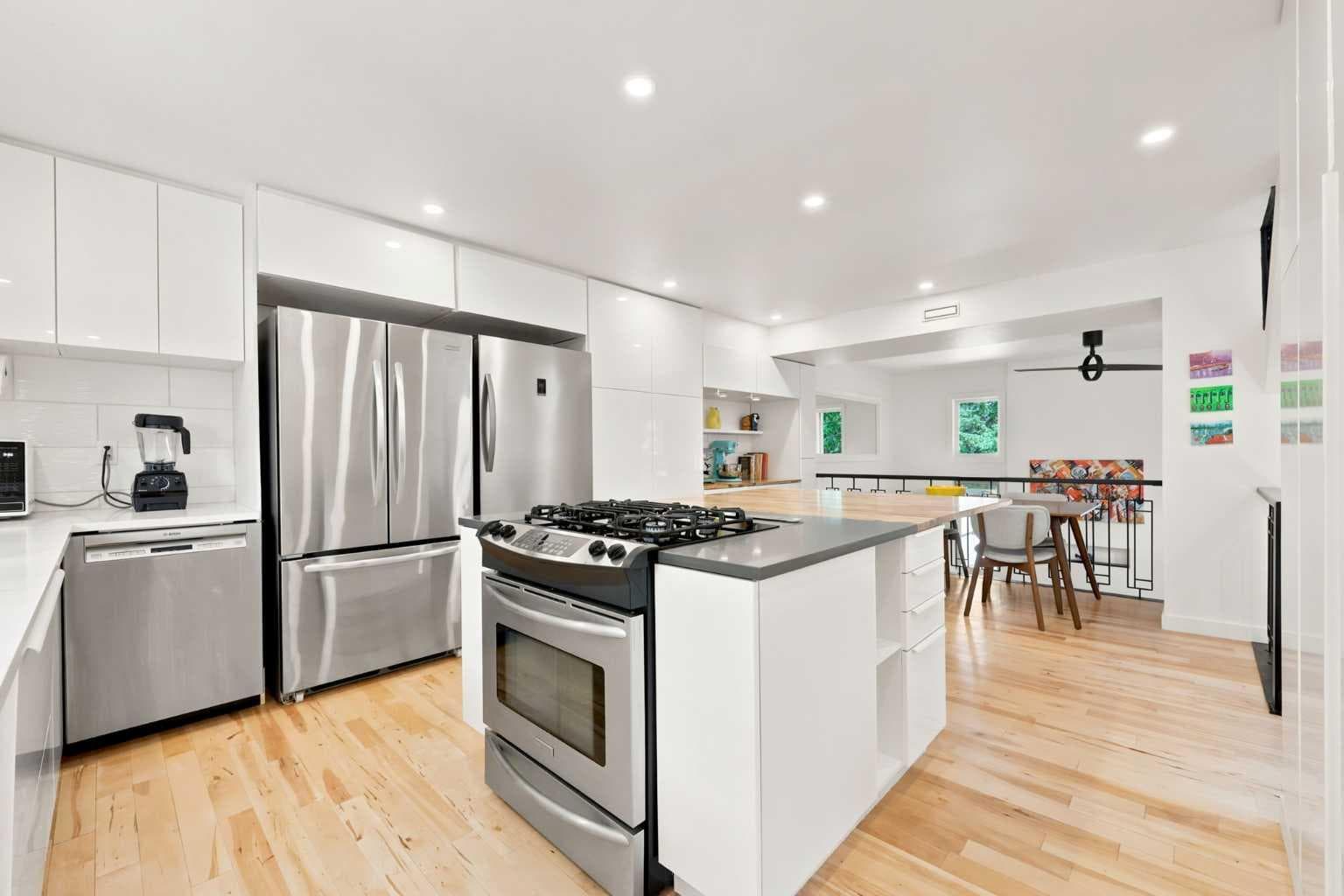 68, 27 Silver Springs Drive NW