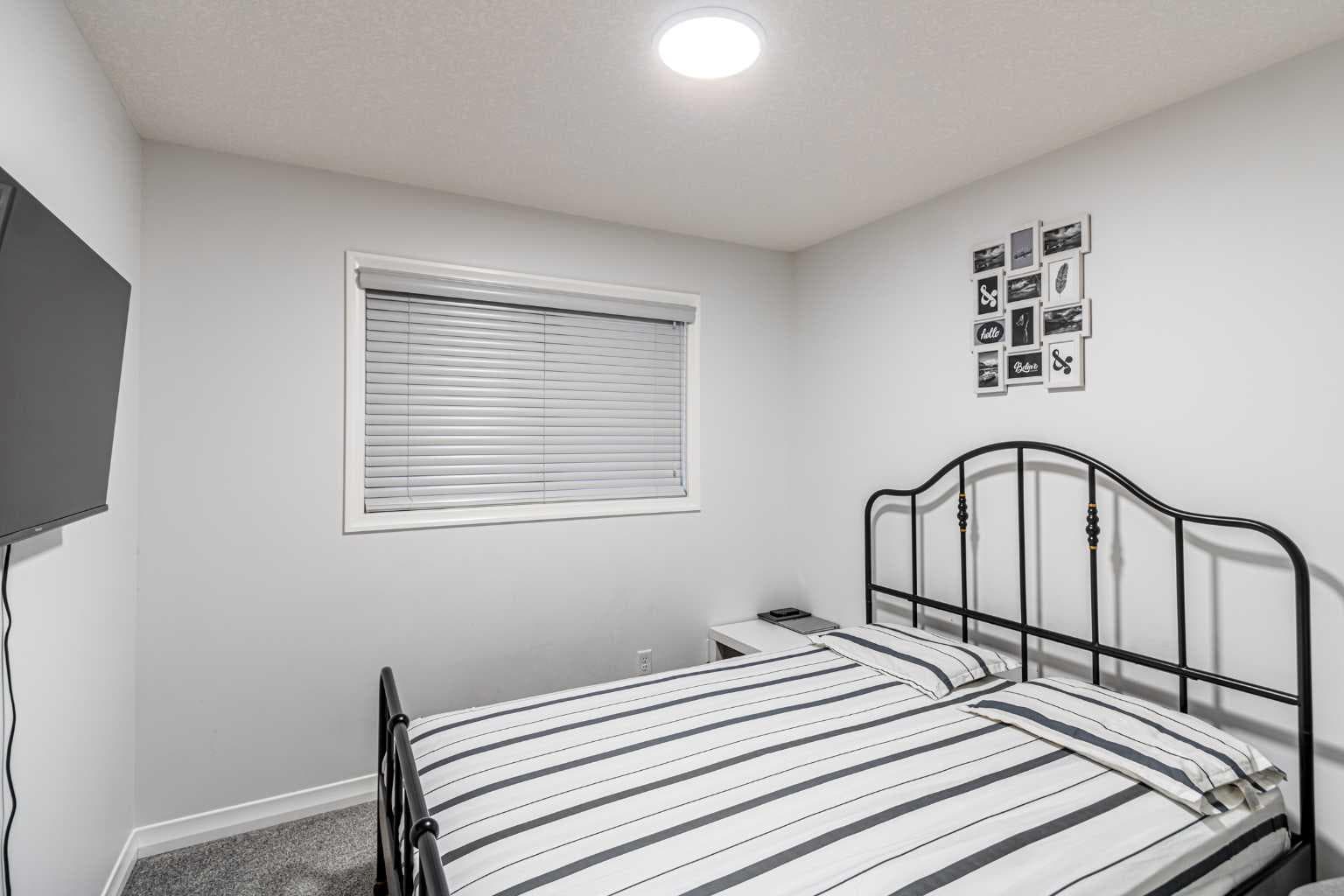 51 corner meadows Villas NE