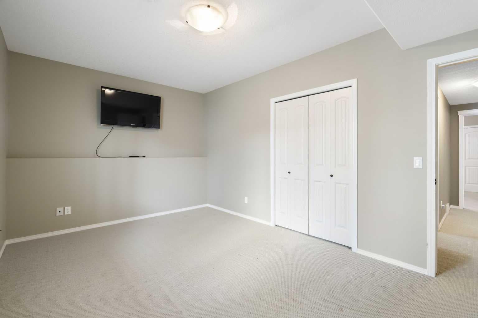 57 Thornfield Close SE
