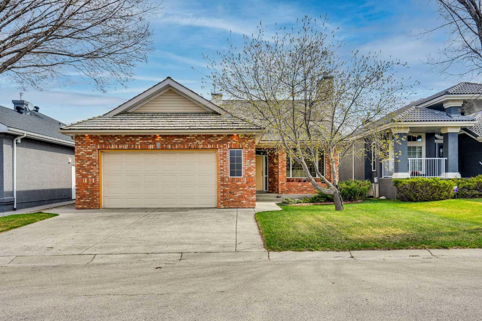 82 Valley Ridge Point NW