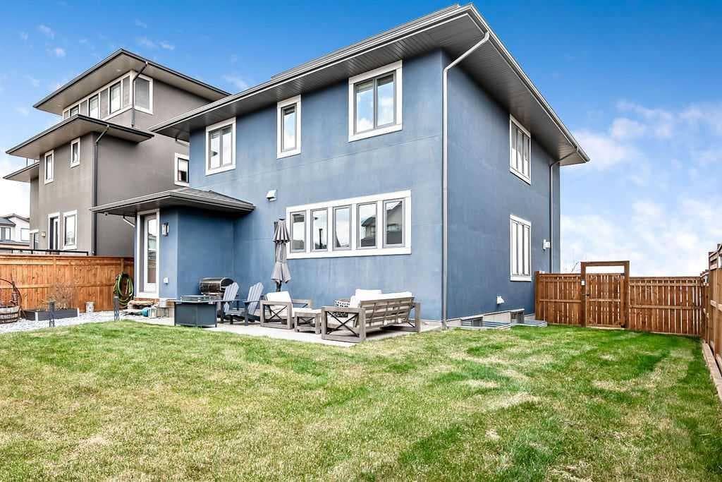 125 South Harmony Drive 