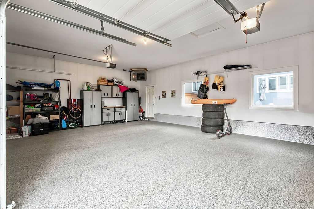 125 South Harmony Drive 