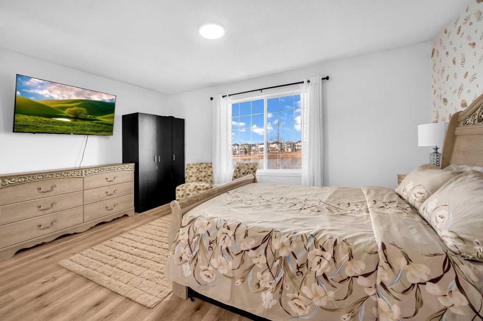 300 Taracove Estate Drive NE