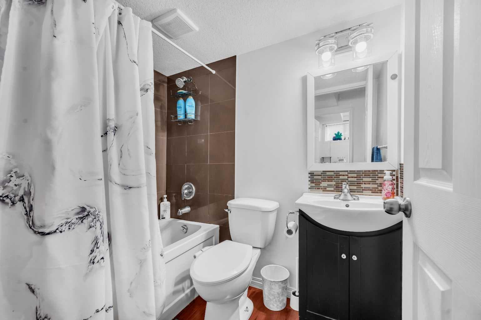 300 Taracove Estate Drive NE