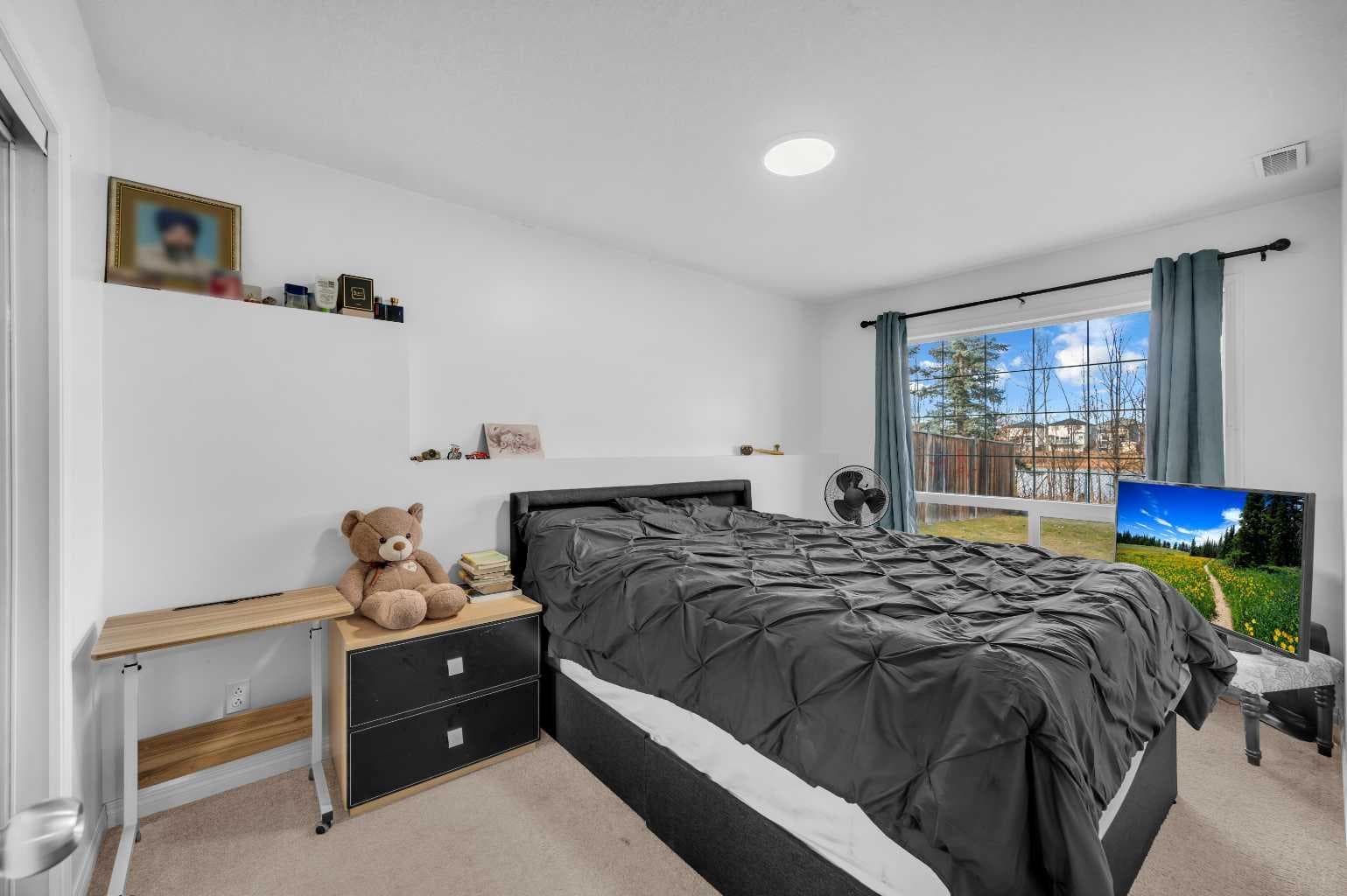 300 Taracove Estate Drive NE