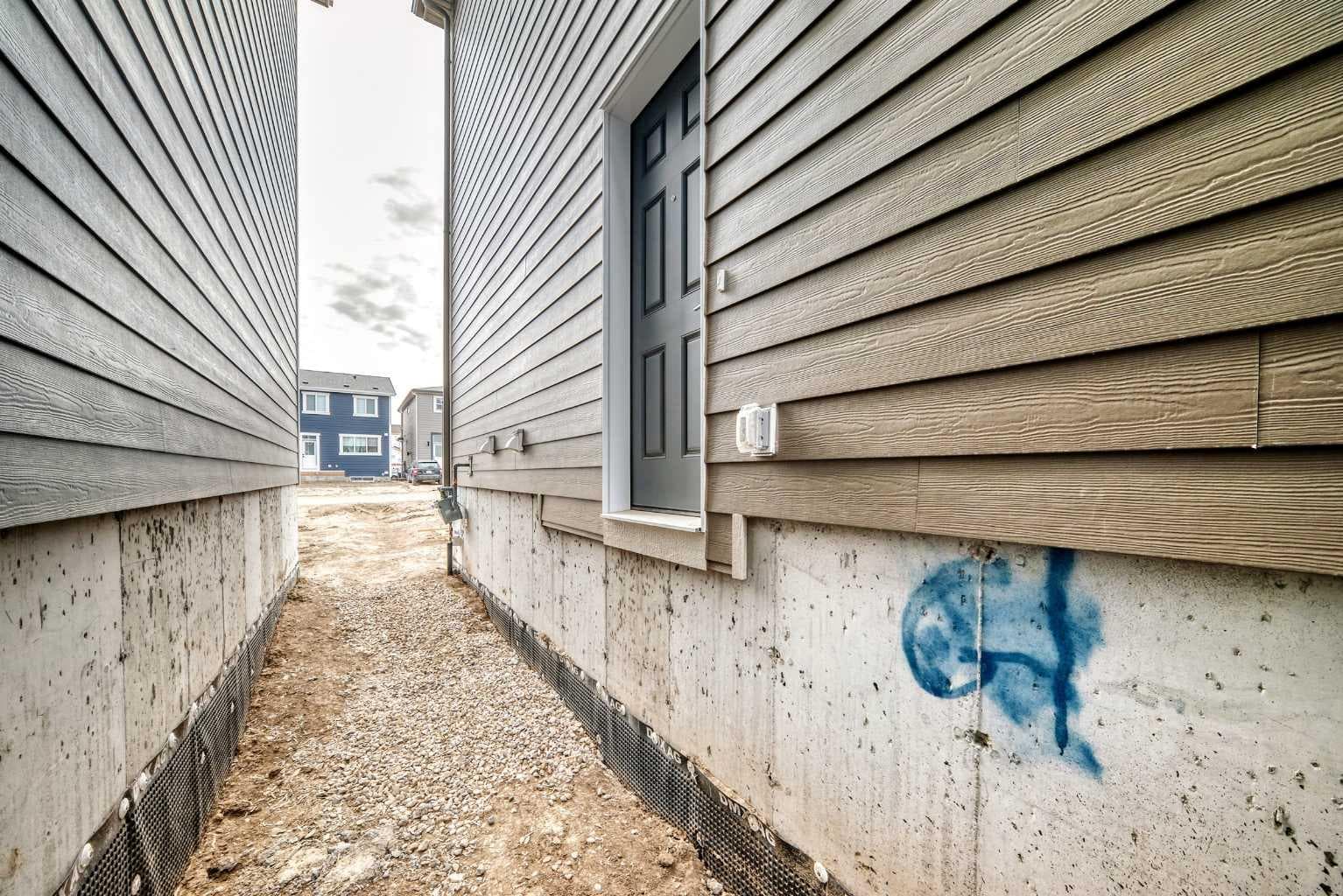 36 Mercado Road SE