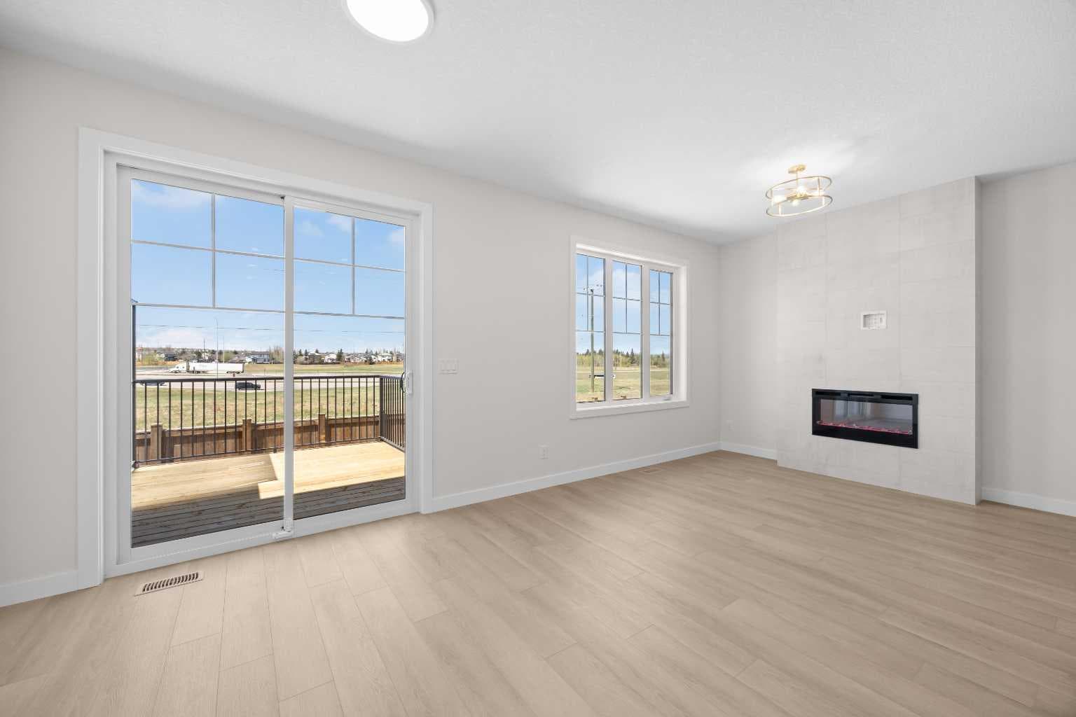131 Greenwich Drive NW
