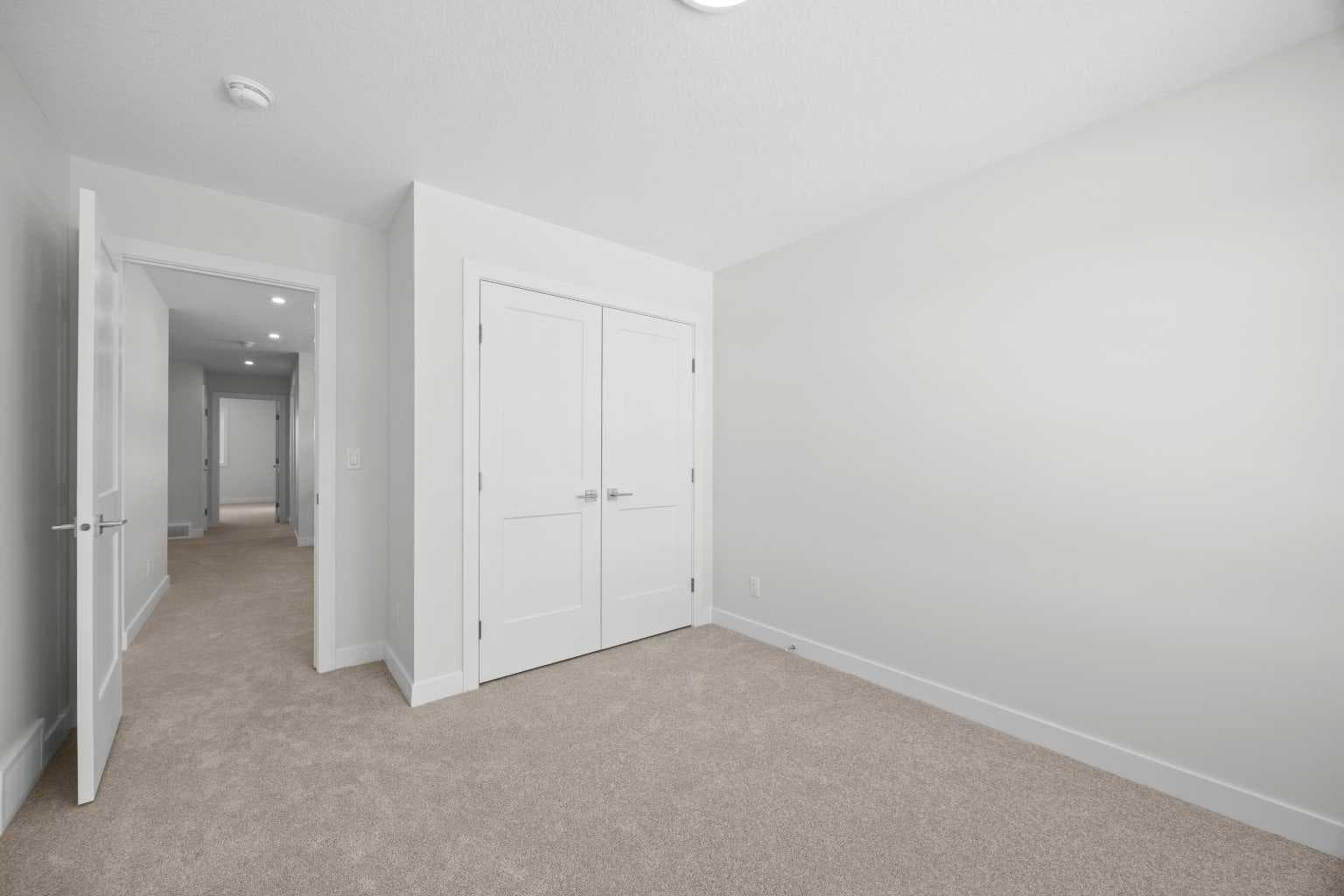 131 Greenwich Drive NW