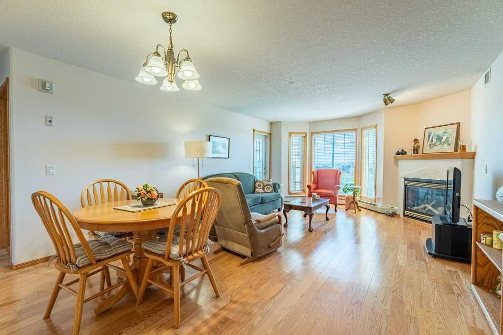 136, 728 Country Hills Road NW