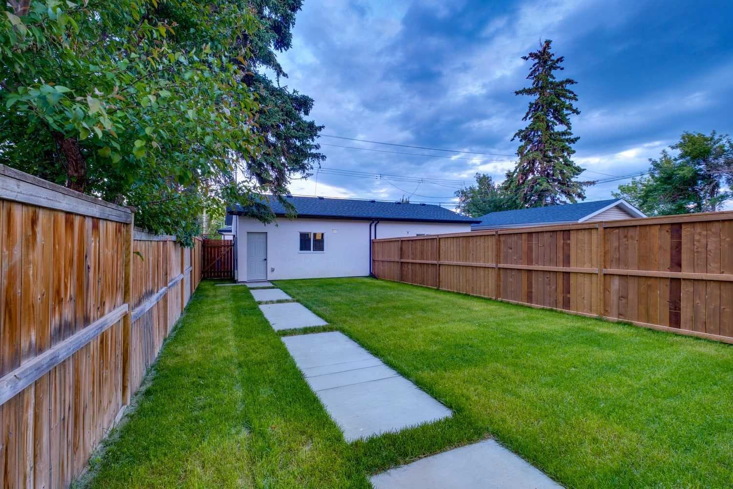 2620 30 Street SW