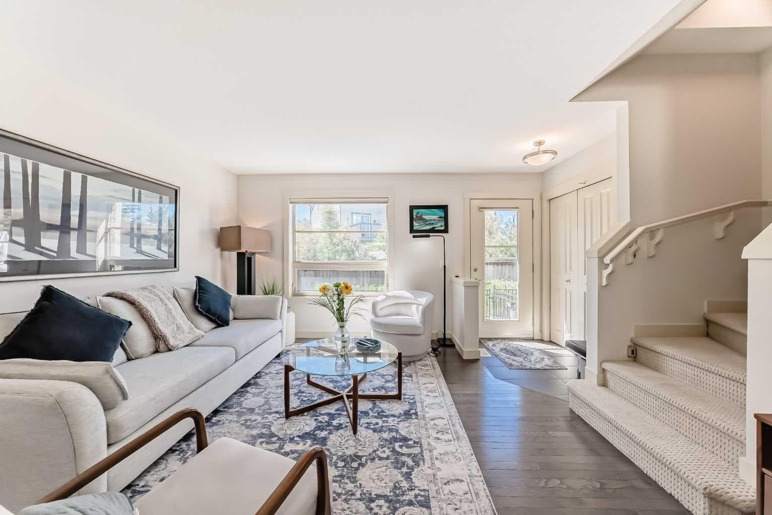 25 Aspen Hills Terrace SW