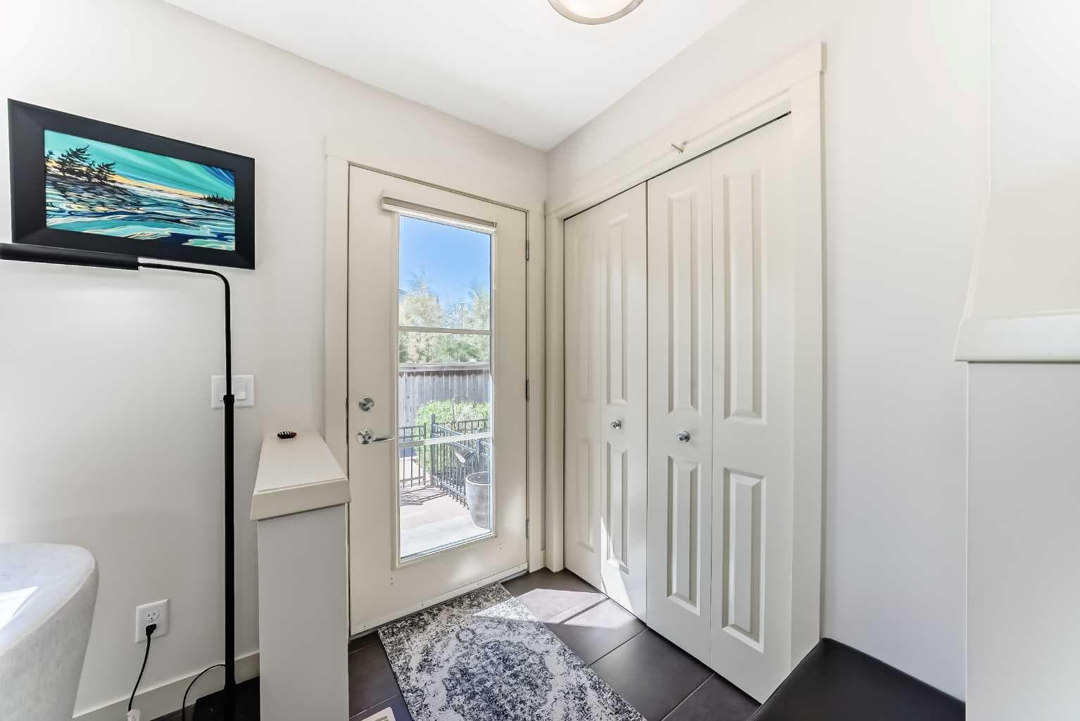 25 Aspen Hills Terrace SW