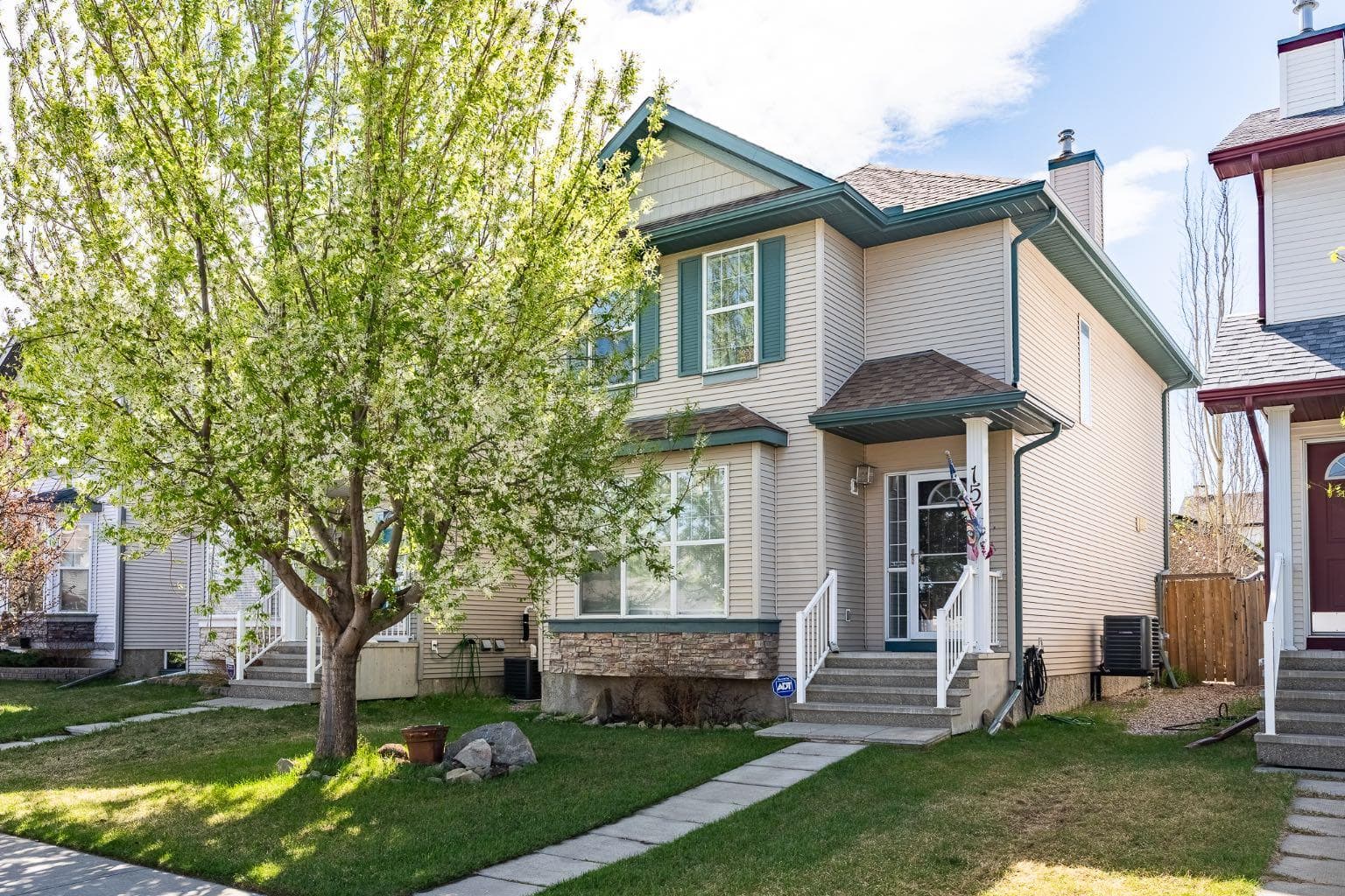 157 Cranberry Square SE