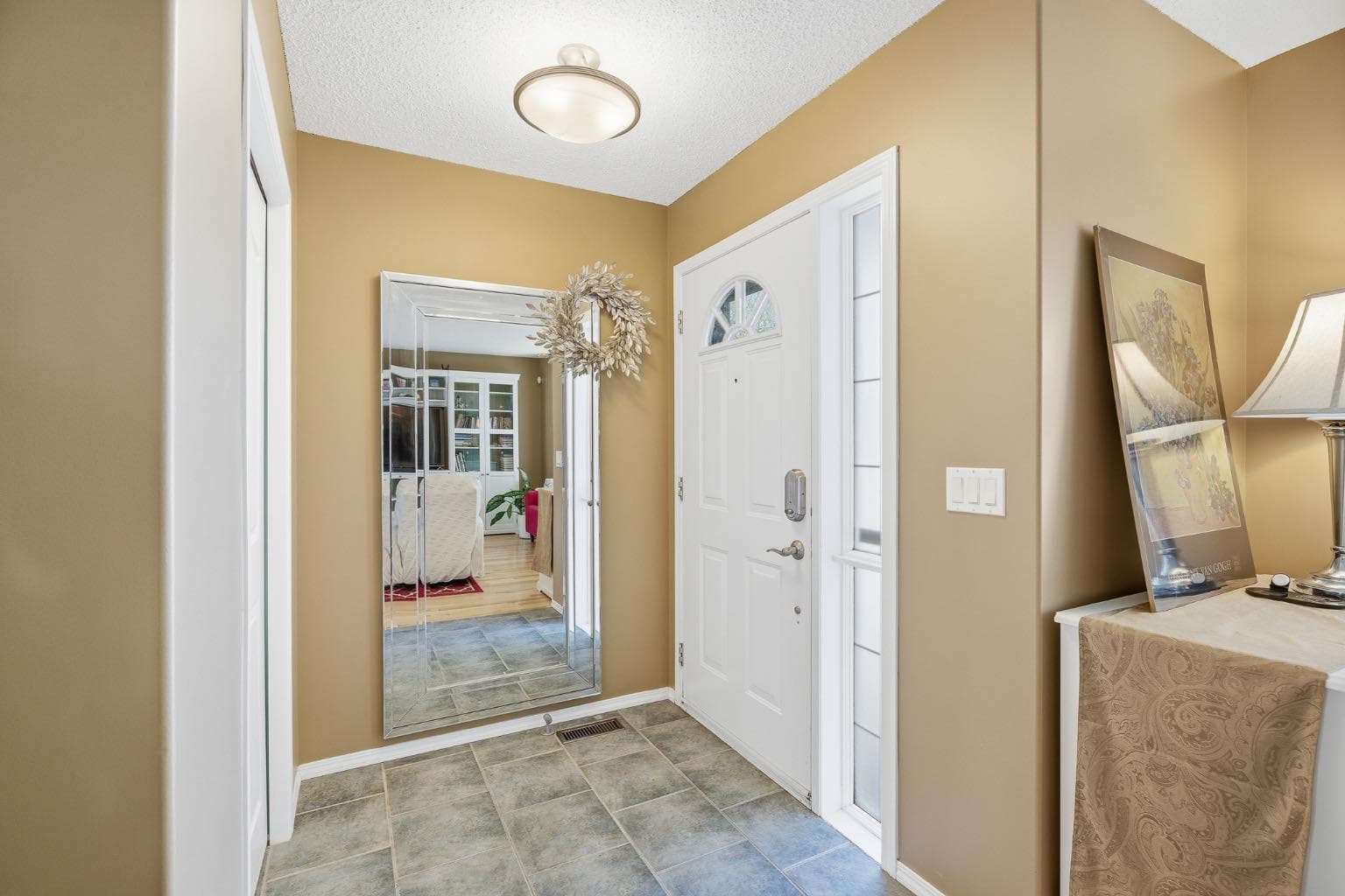157 Cranberry Square SE