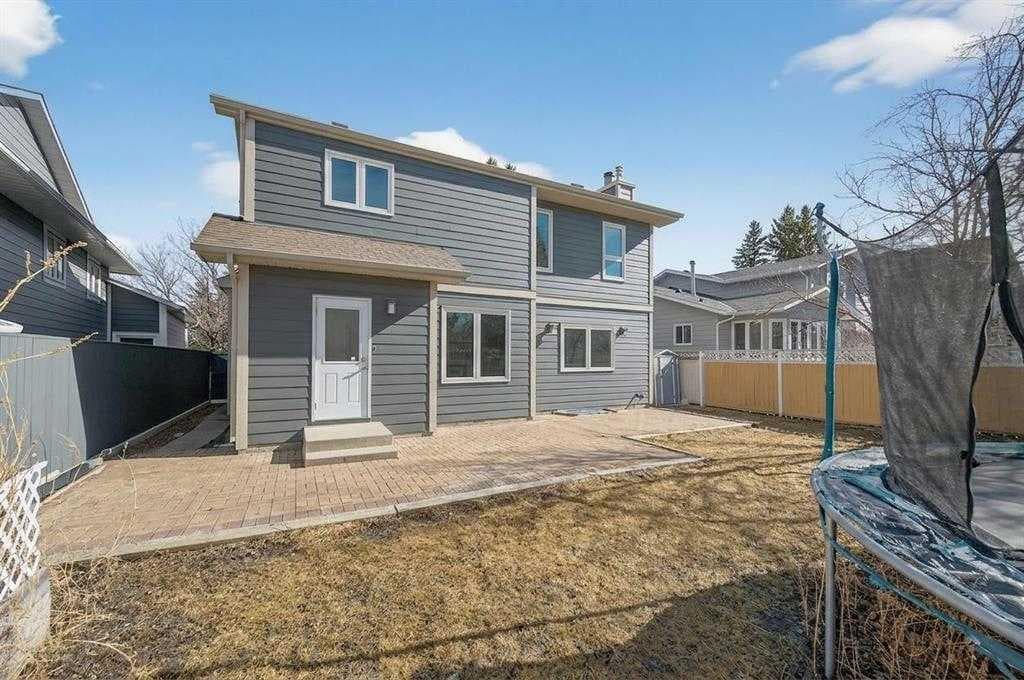 55 Millrise Way SW