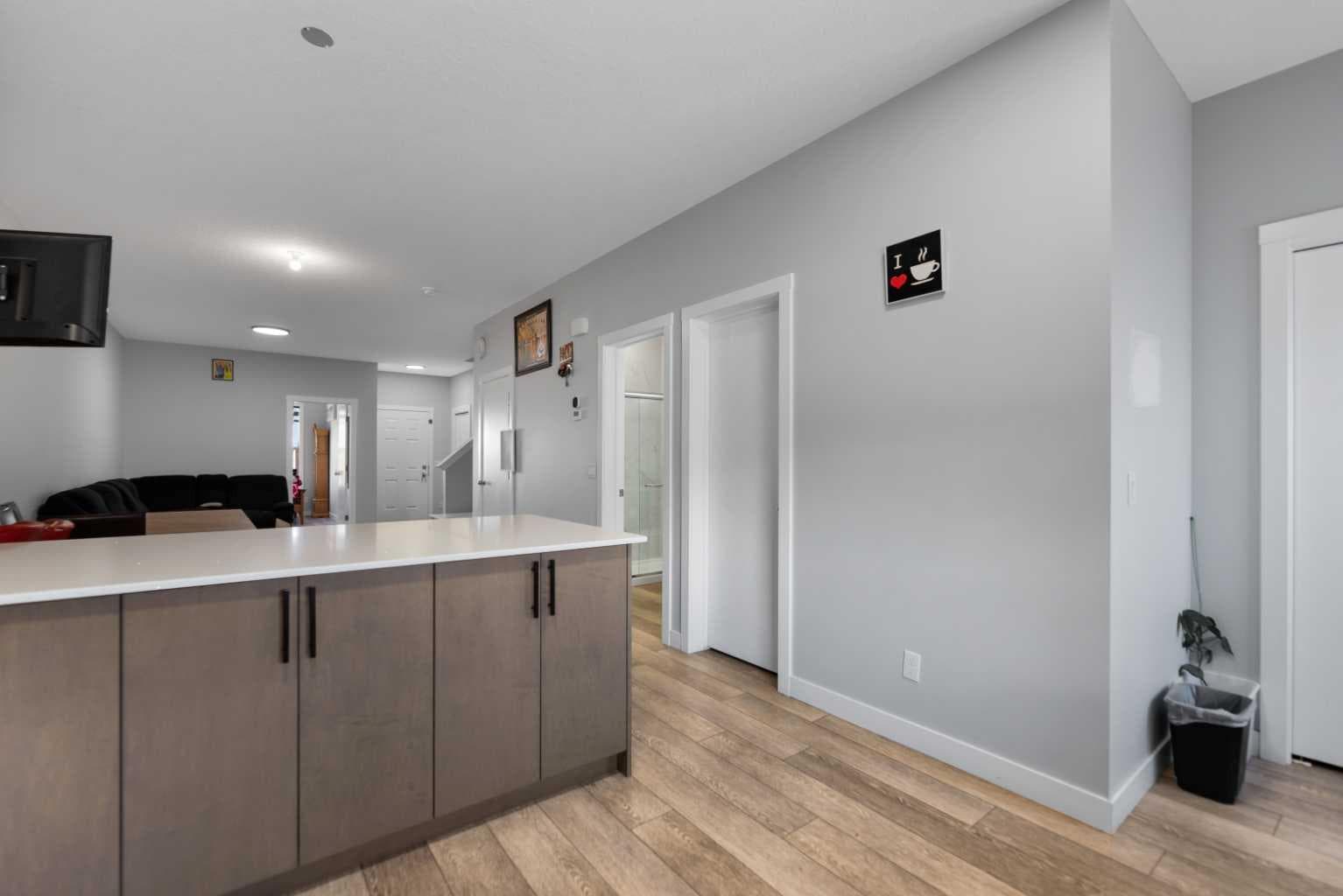 123 Corner Glen Drive NE