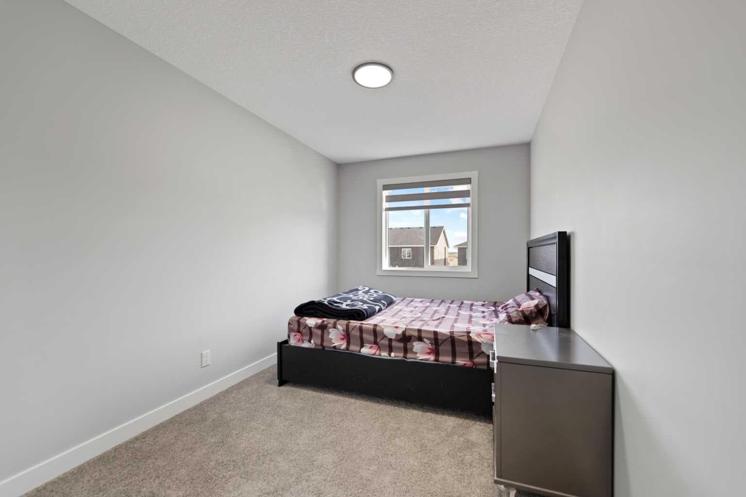 123 Corner Glen Drive NE