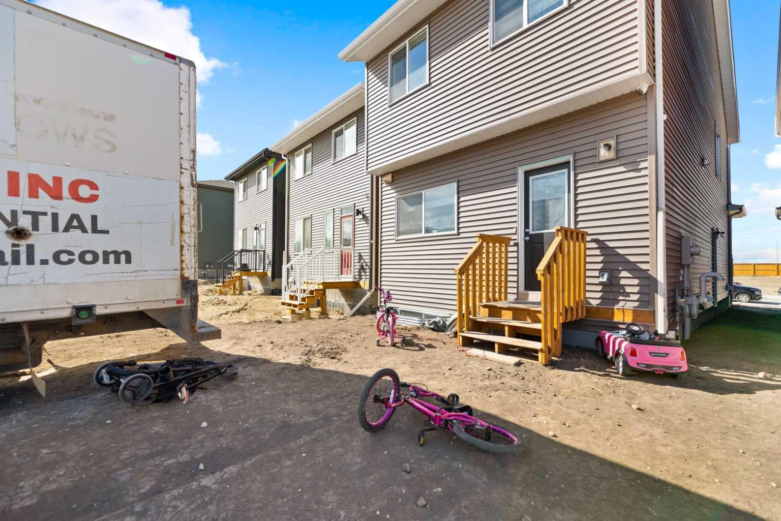 123 Corner Glen Drive NE