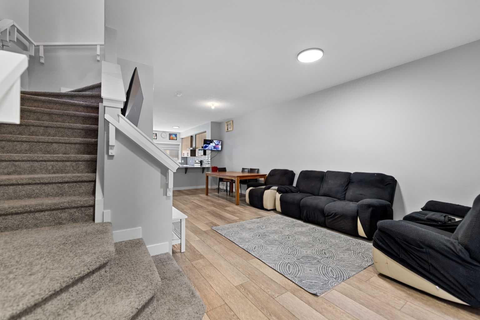 123 Corner Glen Drive NE