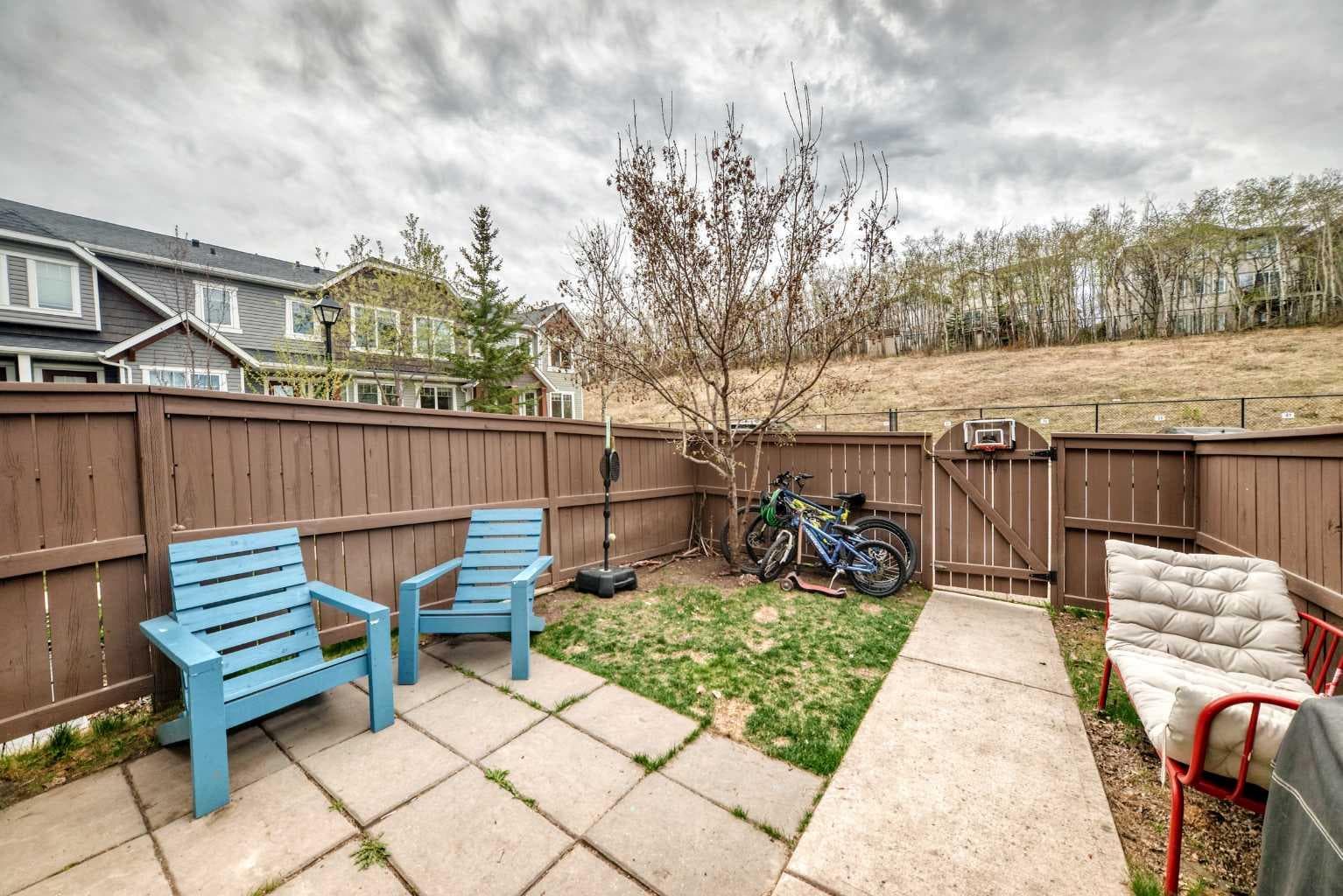 49 Aspen Hills Drive SW