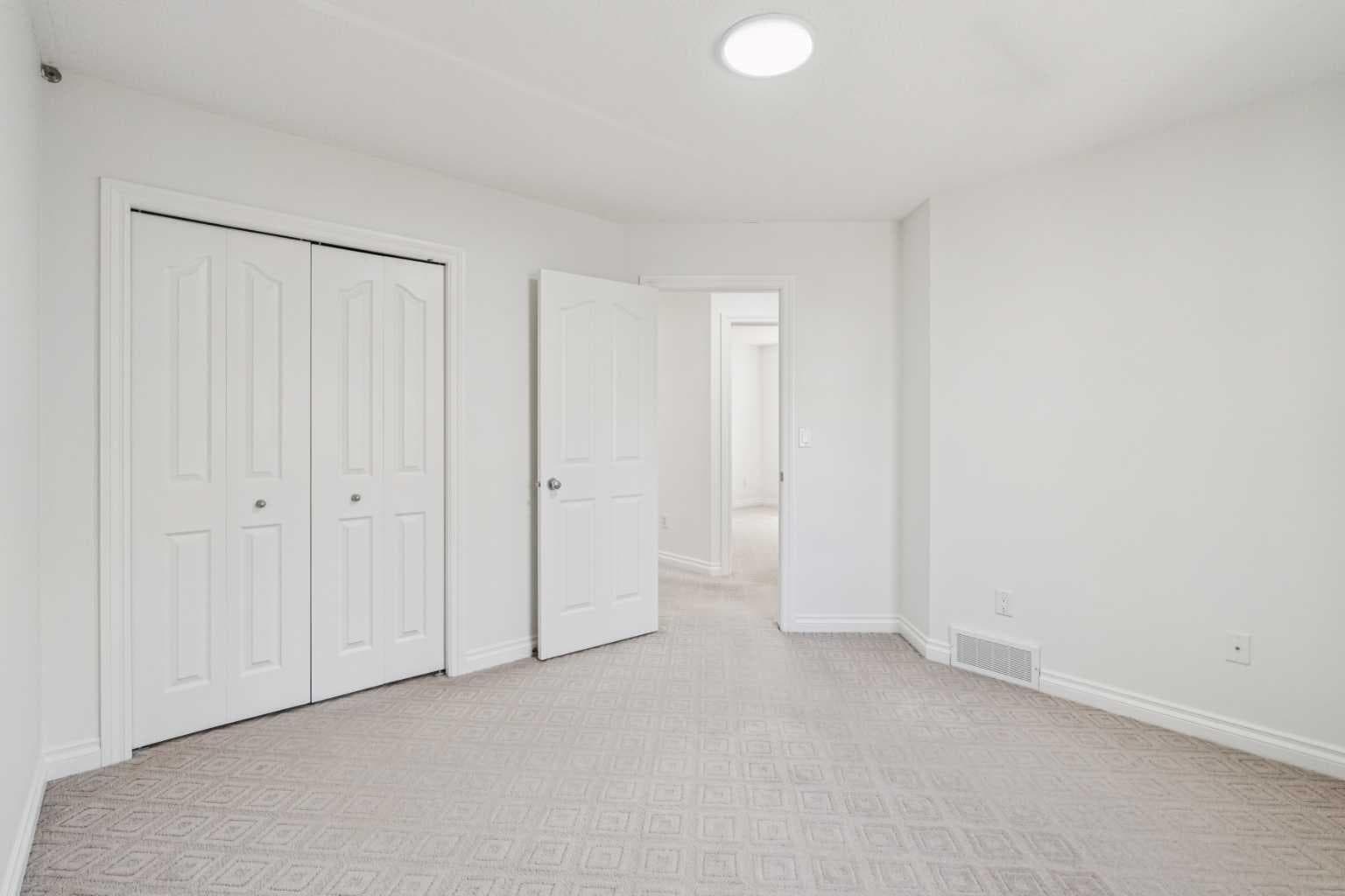 22 Sherwood Cove NW