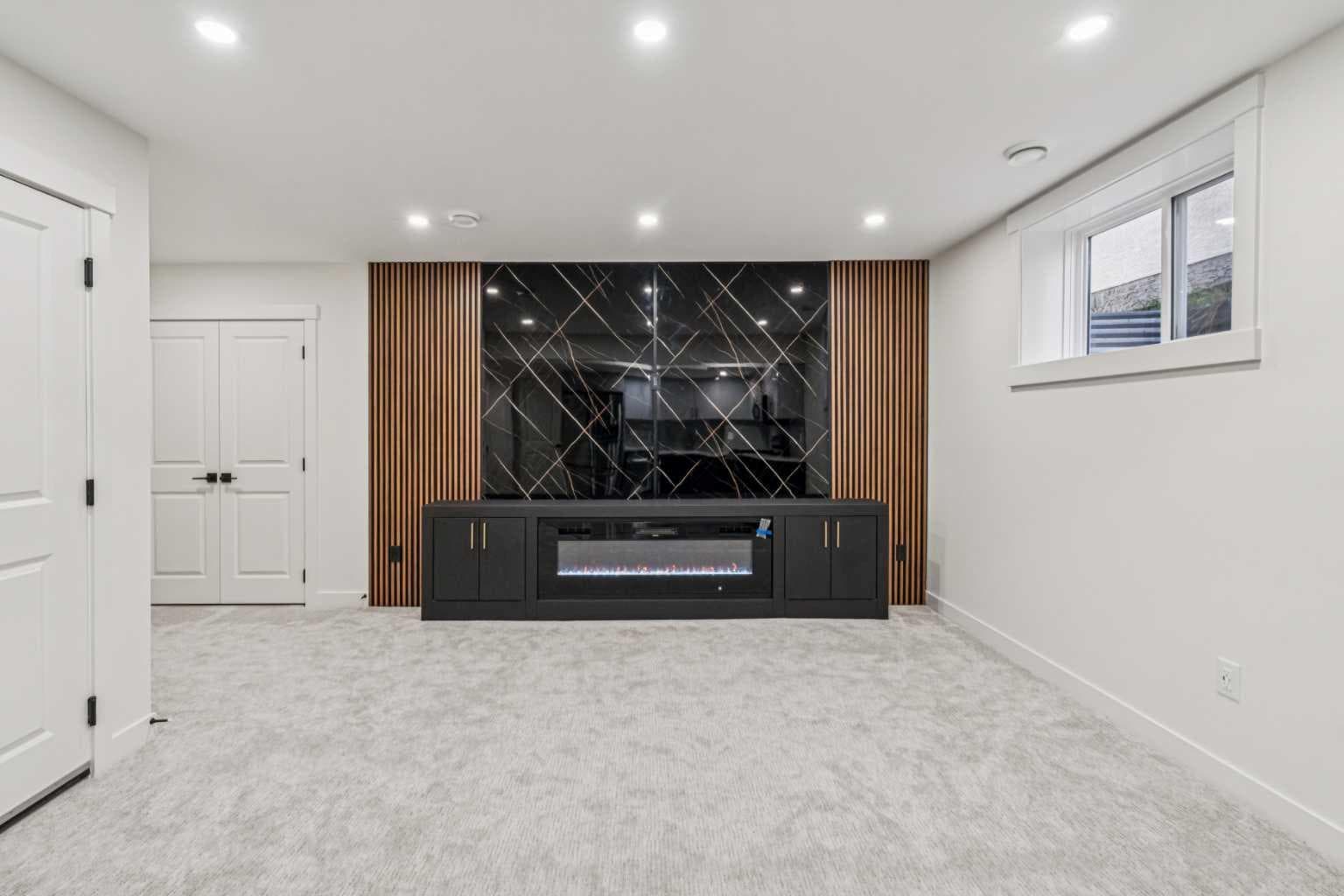 22 Sherwood Cove NW