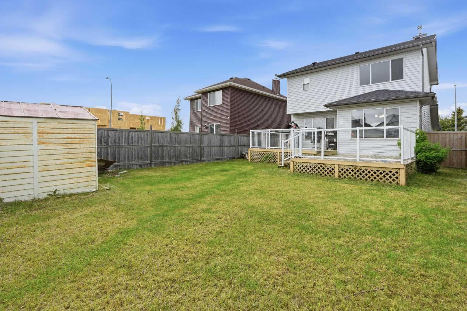 6 Taralea Place NE