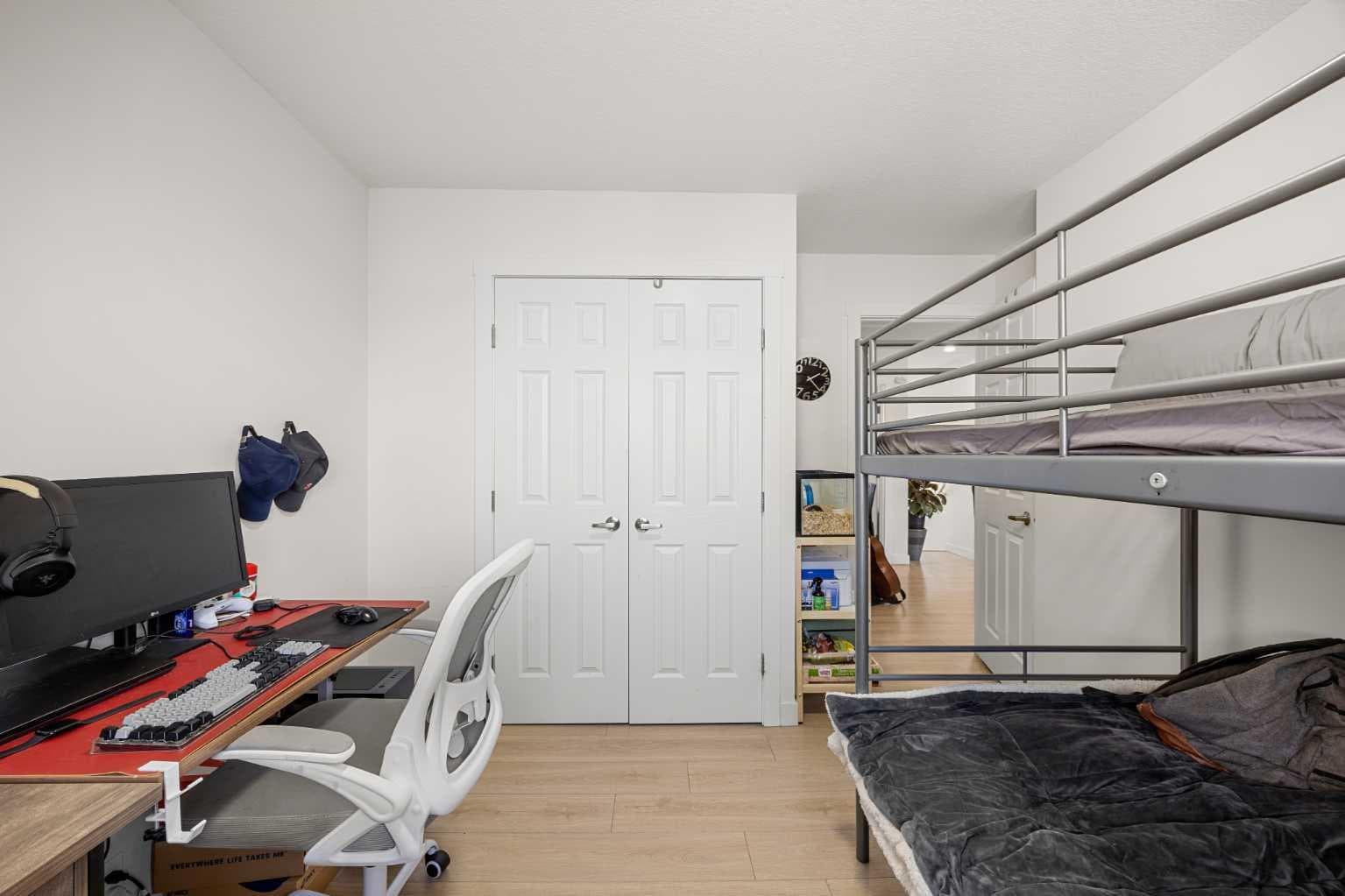 123 Radley Place SE