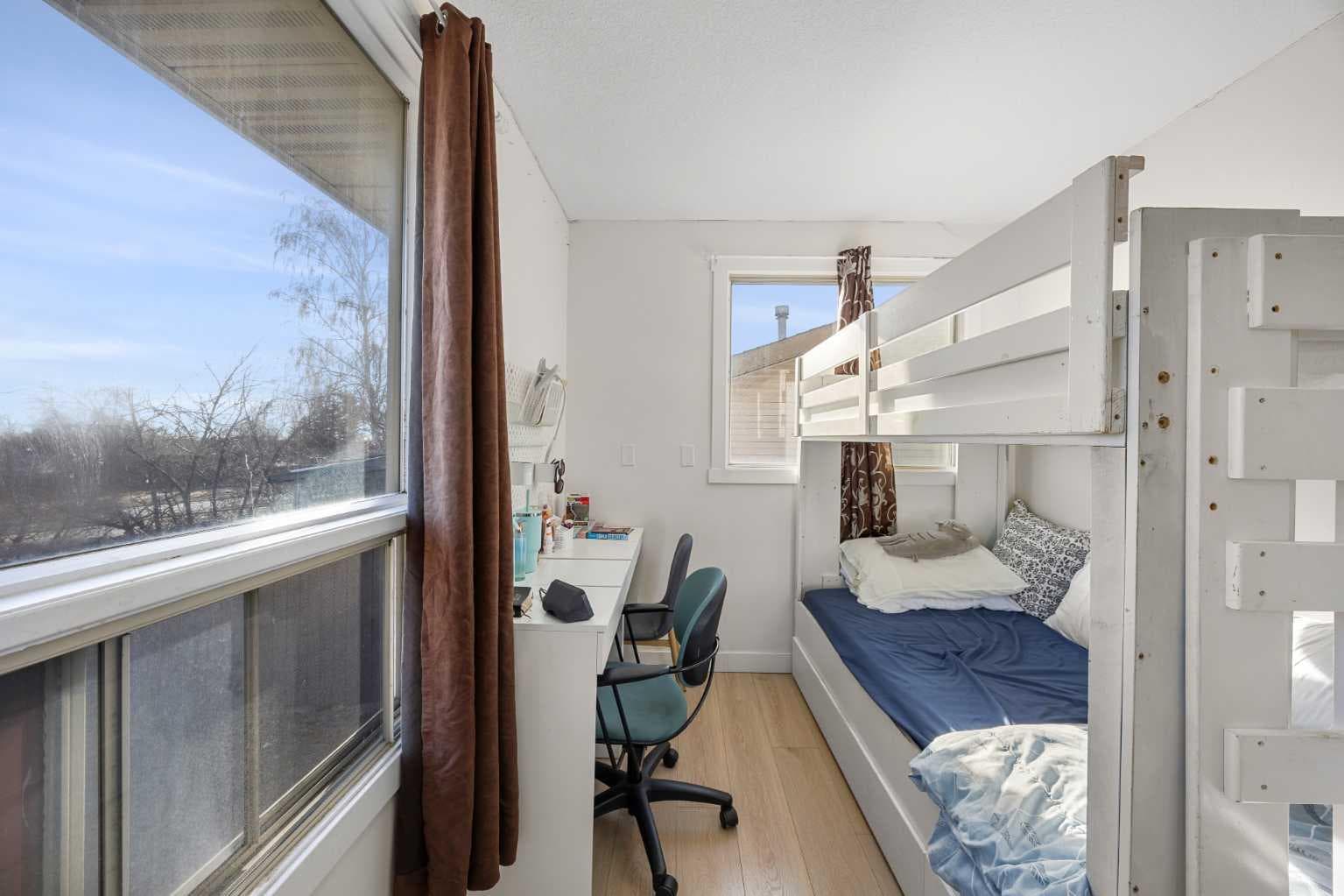 123 Radley Place SE
