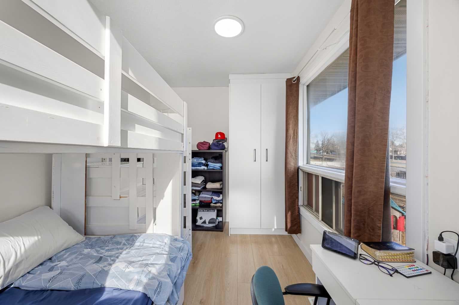 123 Radley Place SE