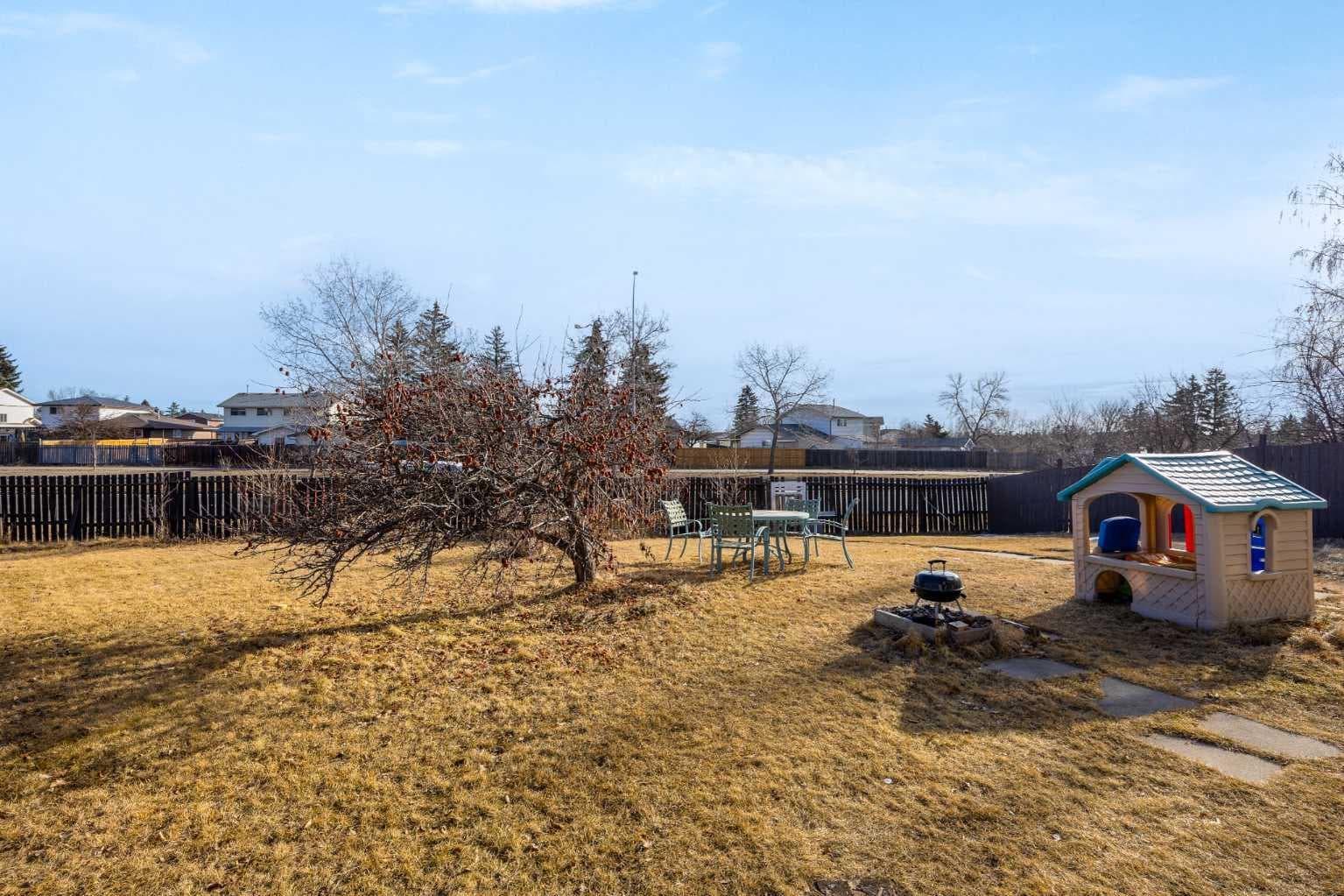 123 Radley Place SE