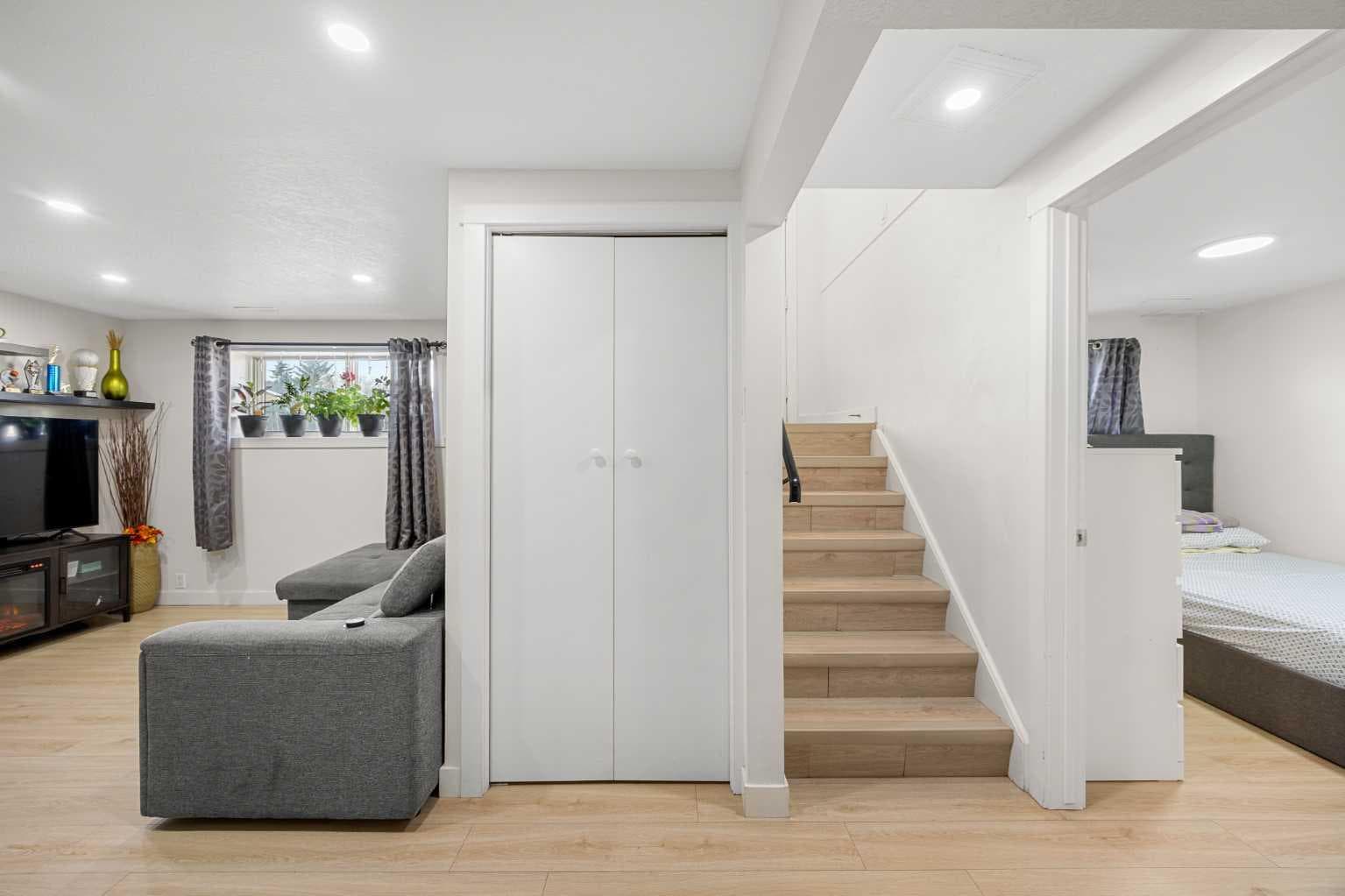 123 Radley Place SE