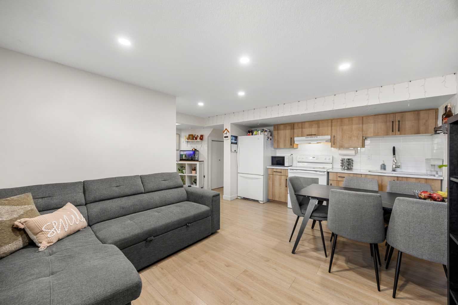 123 Radley Place SE