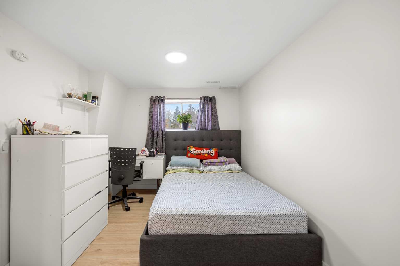 123 Radley Place SE