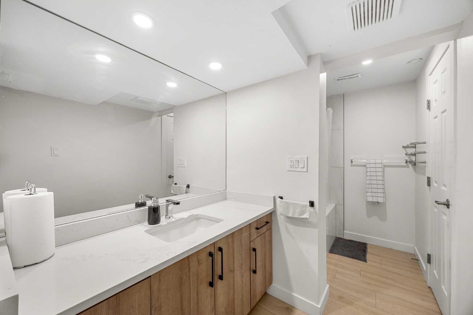 123 Radley Place SE