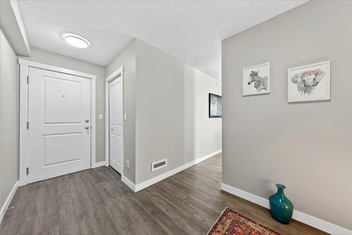 401, 10 Kincora Glen Park NW