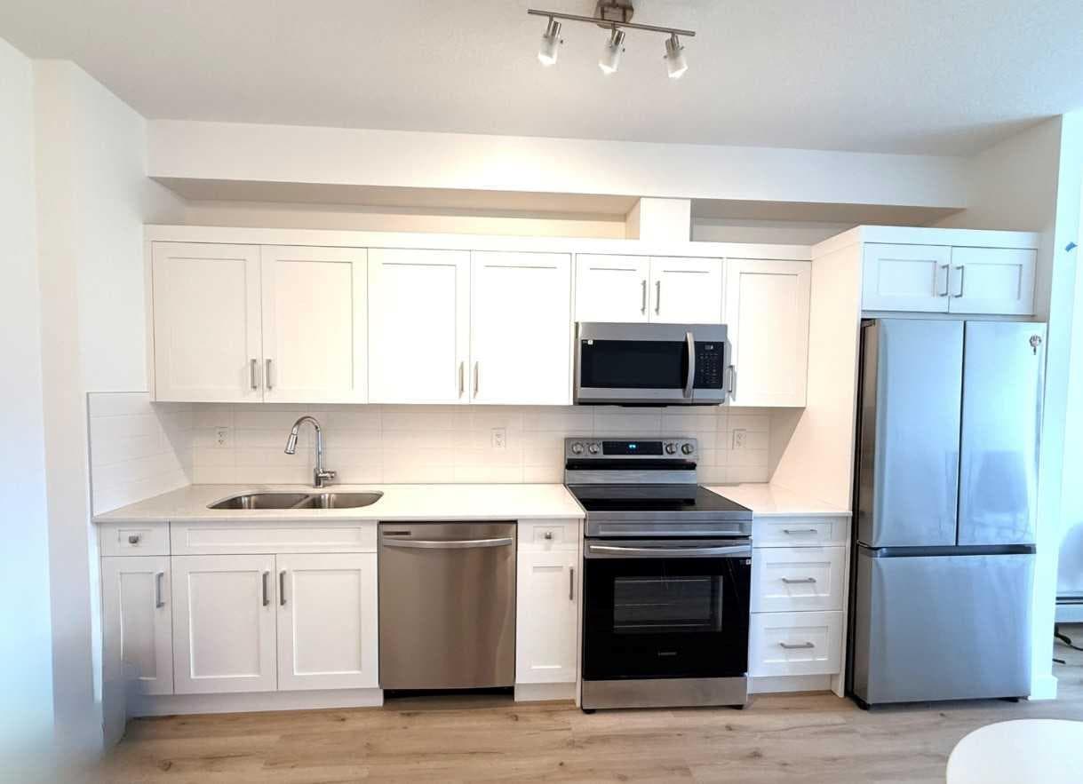 106, 70 Sage Hill Walk NW